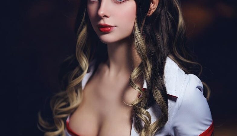 Objevování virtuálního experimentu s kabáty a erotikou: Nové dimenze intimity