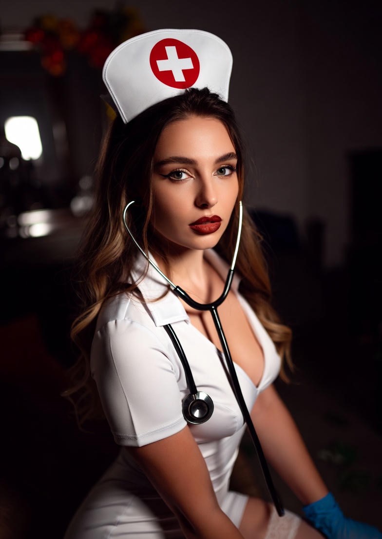 חקר צ'אטים וירטואליים הטובים ביותר לצפייה במציצן הערמונית